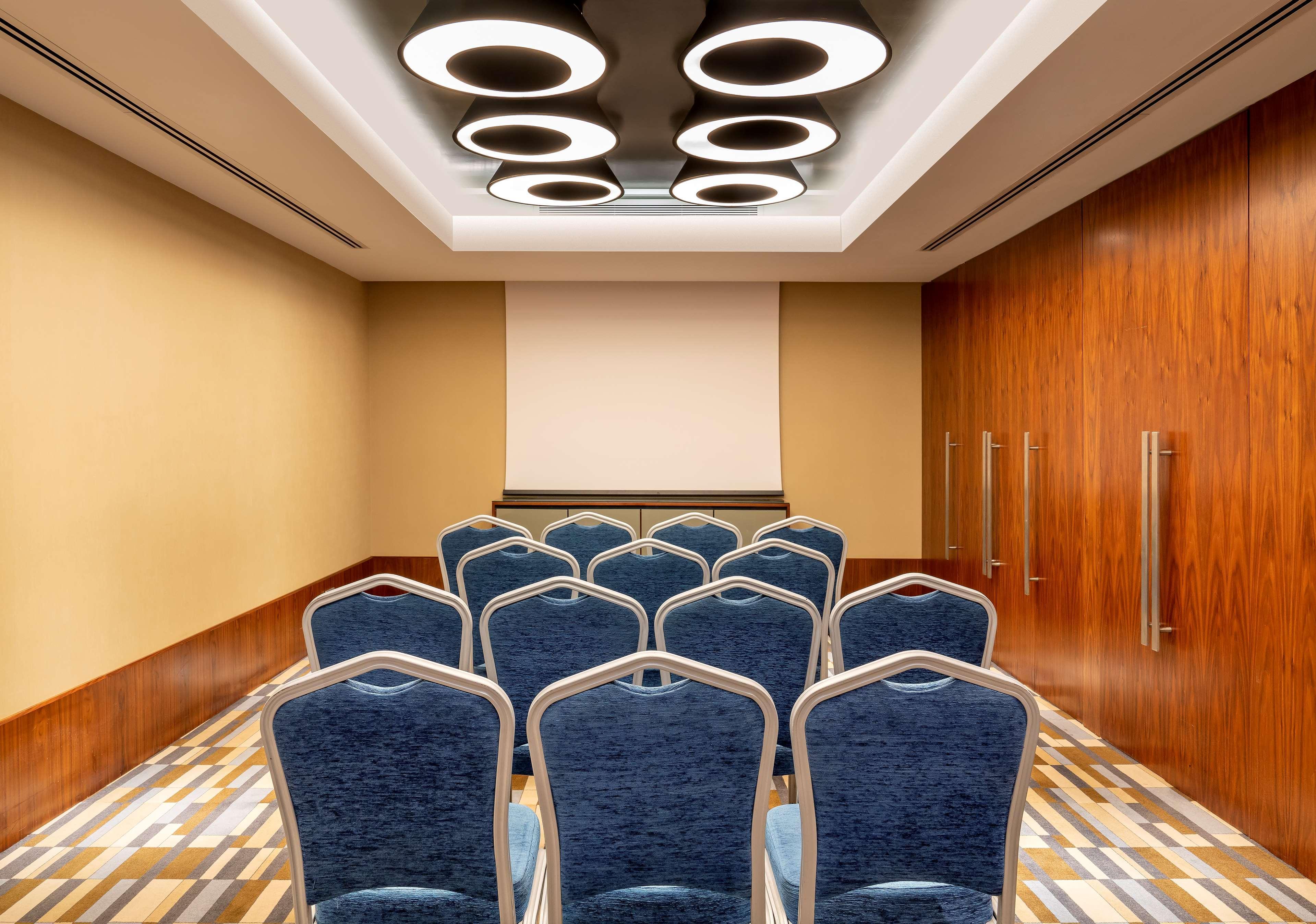 Radisson Blu Hotel Istanbul Asia Istambul Exterior foto Meeting room